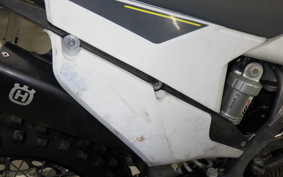 HUSQVARNA TE150I