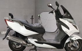 KYMCO  KYMCO G-DINK125I SP25AA