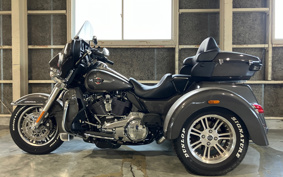 HARLEY FLHTCUTG TRI GLI 2023 MAF