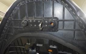 SUZUKI SKYWAVE 200 (Burgman 200) CH41A