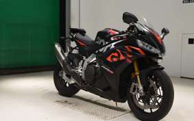APRILIA APRILIA RSV4 1100ファクト 2018