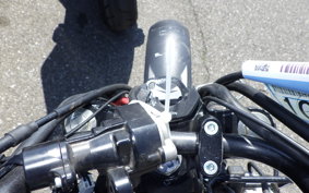 SUZUKI Vｽﾄﾛｰﾑ250A