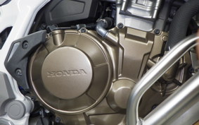 HONDA CRF1100L AFRICA TWIN 2021 SD10