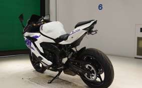 KAWASAKI ZX-25R ZX250E