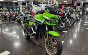 KAWASAKI ZRX1200DAEG FE 2016 ZRT20D