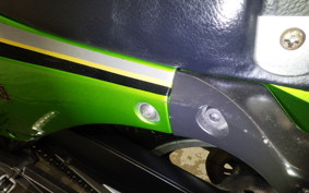 KAWASAKI GPZ400F 1985 ZX400A