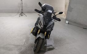 HONDA X-ADV 750 RH10