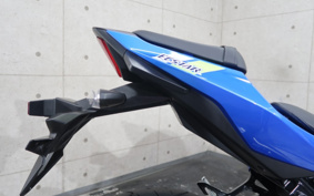 SUZUKI GSX250R DN12B