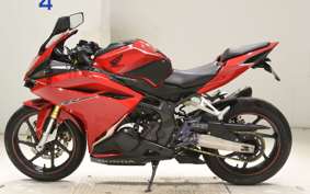HONDA CBR250RR A 2000 MC51