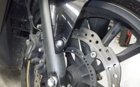 HONDA NM4 VULTUS -01 2014 RC82