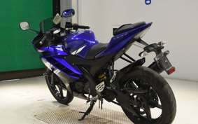 YAMAHA YZF-R15 2012