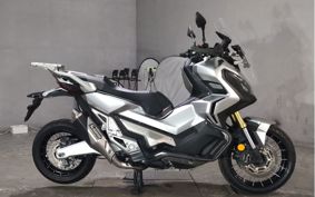 HONDA X-ADV 750 2017 RC95