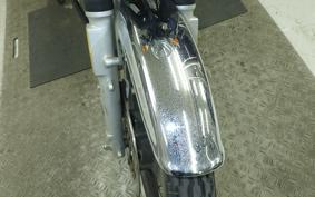 YAMAHA YB125SP