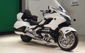 HONDA GL 1800 GOLD WING TOUR DCT 2021 SC79