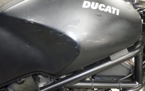 DUCATI MONSTER 400 IE 2005
