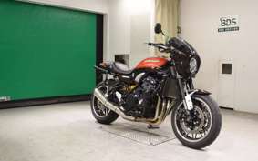 KAWASAKI Z900RS 2017 ZR900C