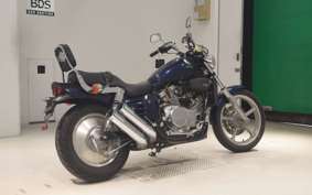 HONDA V45 MAGNA 1989 RC28