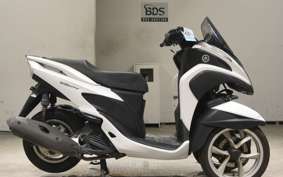 YAMAHA TRICITY 125 1984 SE82J