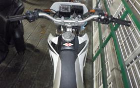 HONDA XR230 MD36