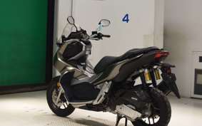 HONDA ADV150
