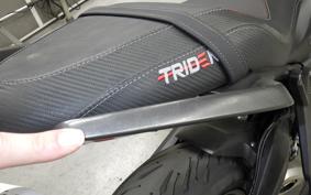 TRIUMPH TRIDENT 660 2023