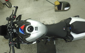 BMW M1000R 2026