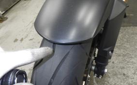HONDA CB650R 2024 RH17
