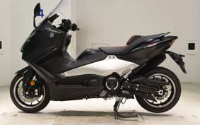 YAMAHA T-MAX 560 2026 SJ21J