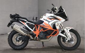 KTM 1290 SUPER ADVENTURE R 2022 V5940