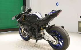 YAMAHA YZF-R1 M 2020 RN65J