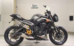 TRIUMPH STREET TRIPLE RS 2023