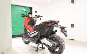 HONDA X-ADV 750 2017 RC95