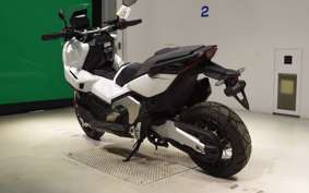 HONDA X-ADV 750 2025 RH21