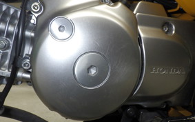 HONDA MONKEY 125 2000 JB02