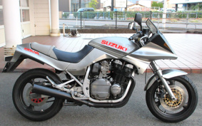SUZUKI GSX750S KATANA 1987 GR72A