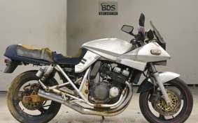 SUZUKI GSX250S KATANA 2000 GJ76A