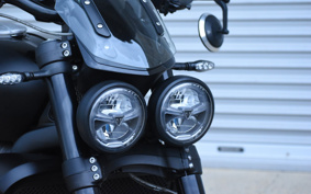 TRIUMPH ROCKET 3R 2022 YBG11J