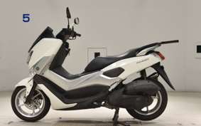 YAMAHA N-MAX 2002 SED6J