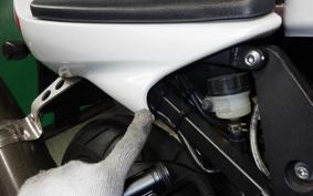 YAMAHA YZF-R7 2000