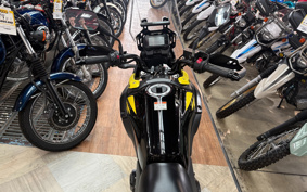 SUZUKI STROM 250 DS11A