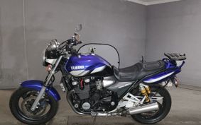 YAMAHA XJR1300 2002 RP03J
