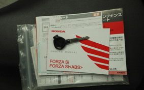 HONDA FORZA SI 2011 MF12