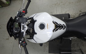 SUZUKI GSR750 2011
