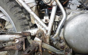 YAMAHA 	TY175 525