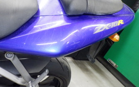 KAWASAKI ZX 10 NINJA R 2004 ZXT00C