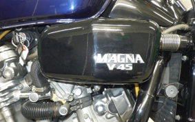 HONDA V45 MAGNA 1989 RC28