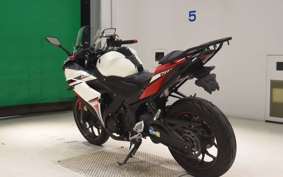 YAMAHA YZF-R25 2017 RG10J