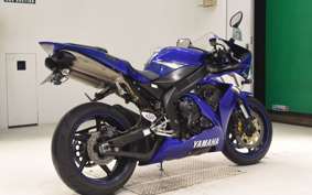 YAMAHA YZF-R1 2004