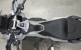 HONDA X-ADV 750 2023 RH10