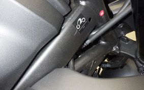 HONDA CBR650R E-Clutch 2025 RH17